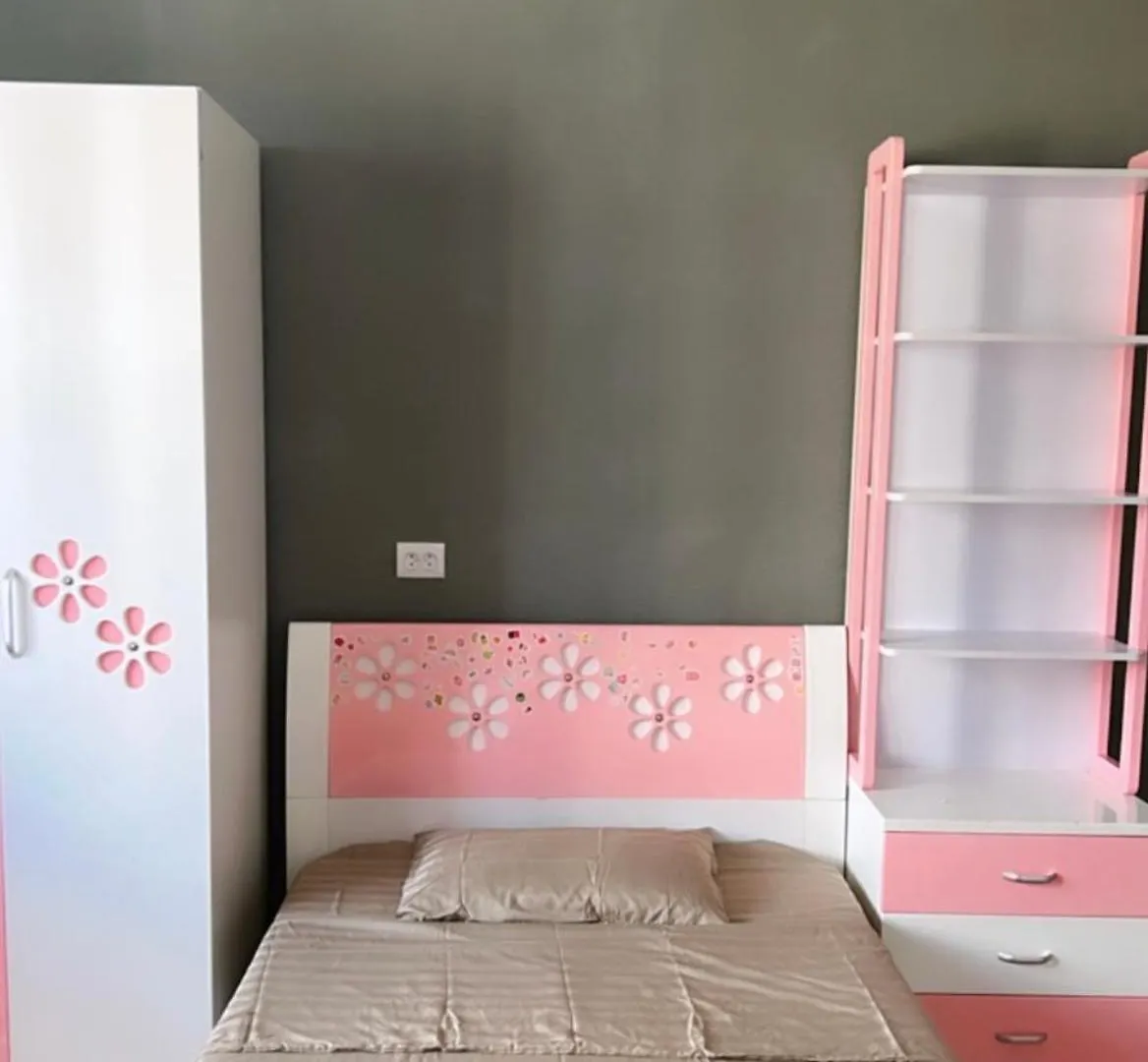 Apartment Astana Central Sauran 3 Rooms House